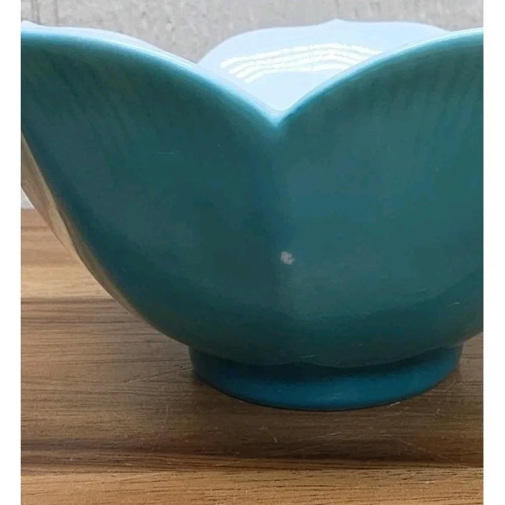 Vintage Chinese Blue Glazed Porcelain Lotus Petals Fruits Tribute Bowl Ceramic